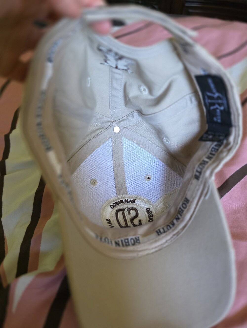 Robin Ruth San Diego Hat NWT Tan Beige Embroidered Adjustable Baseball Cap - Picture 3 of 7